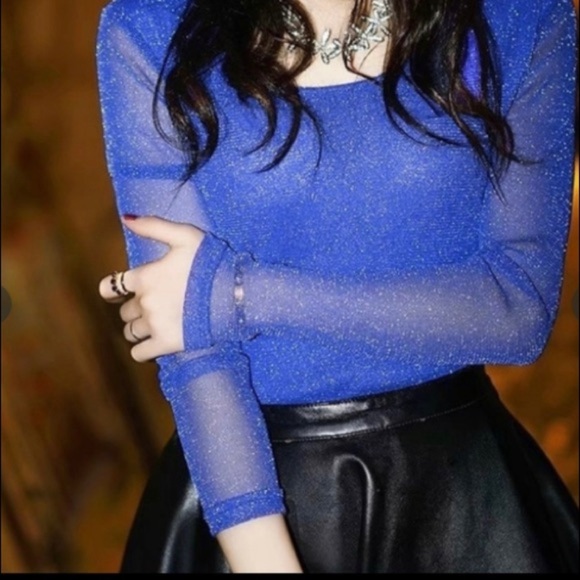 Women's Shiny Gold and Silver Blouse - Picture 1 of 3